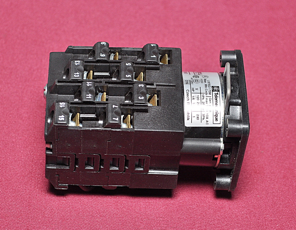 Telemecanique cam switches k1h032n