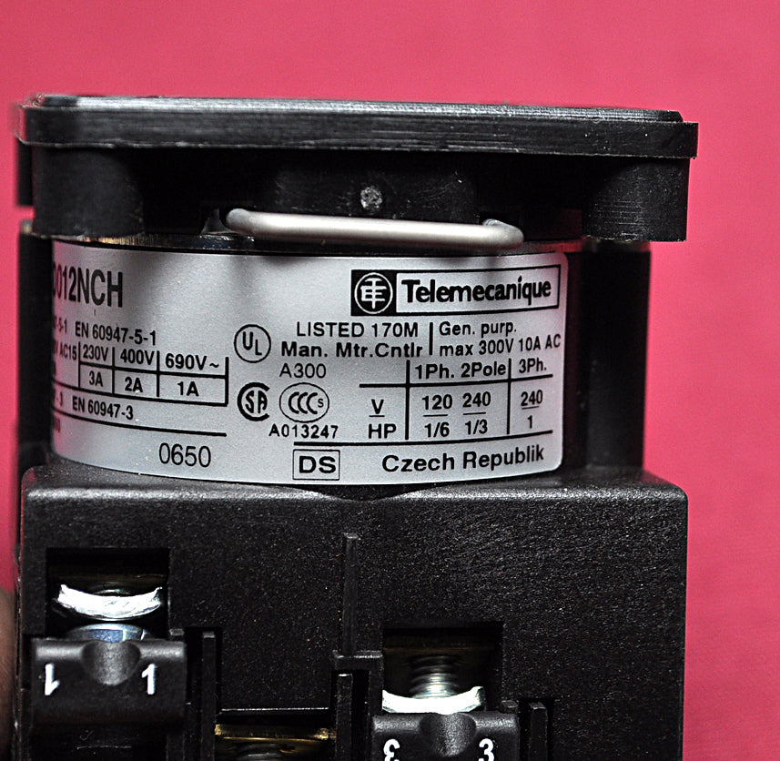 Telemecanique cam switches k1d012nch