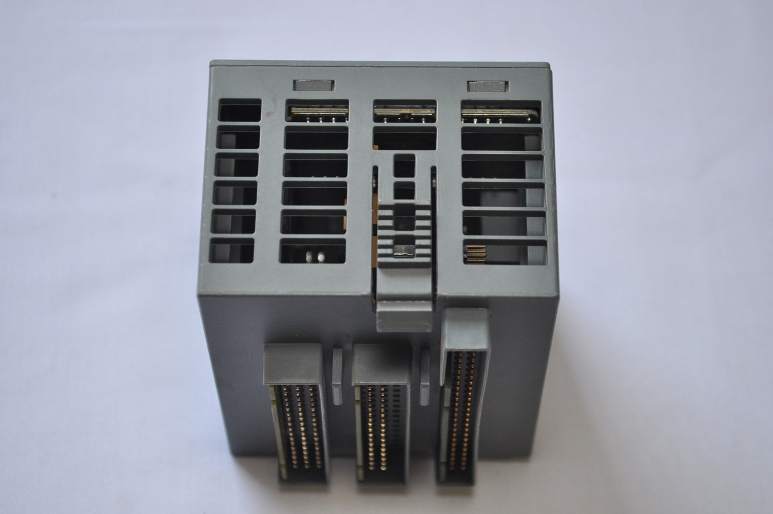 Abb Pm581-eth A2 1Sap140100R0270 Central Processing Unit 256Kb Ethernet