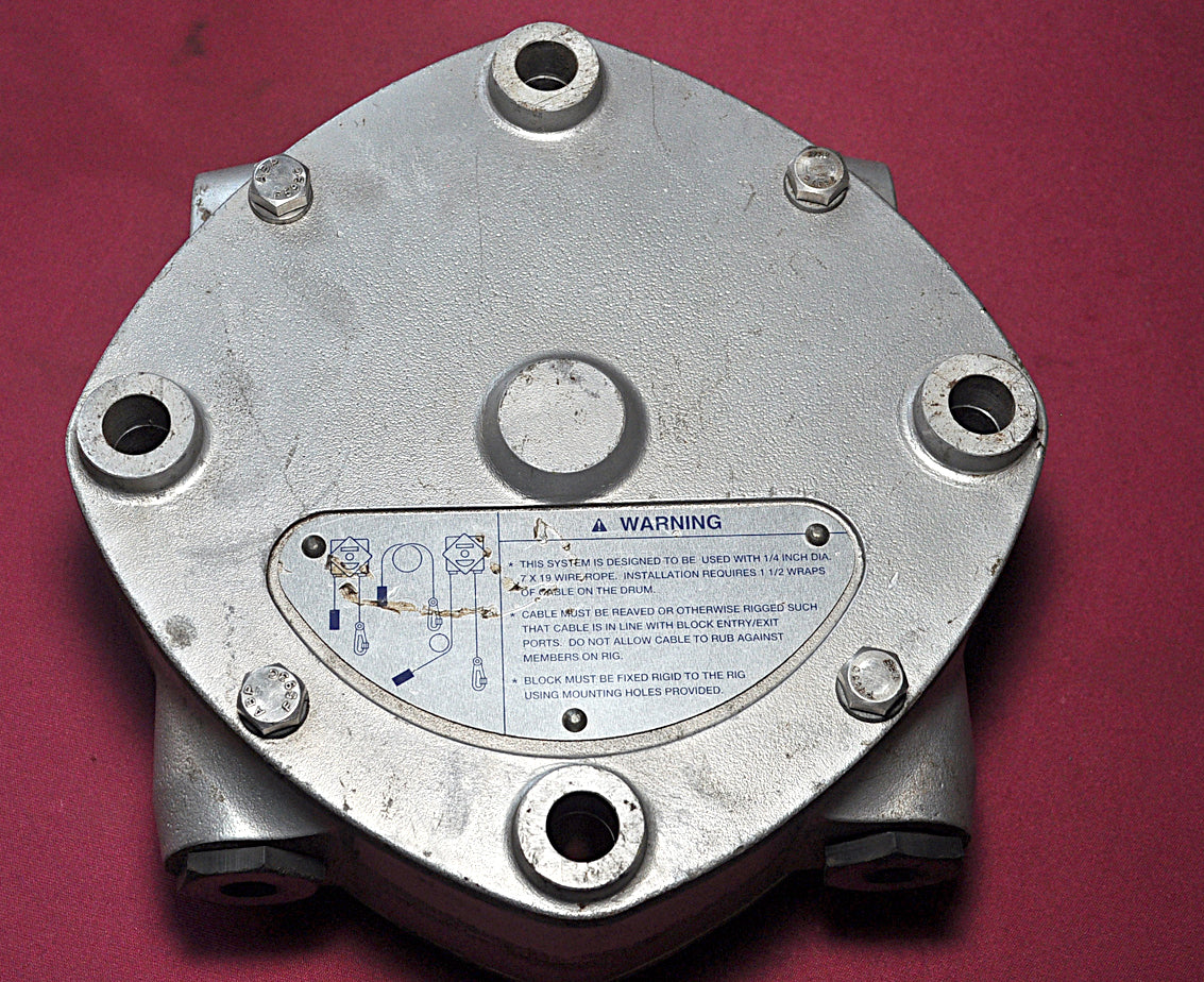 Dbi sala 06779 retracting lifeline