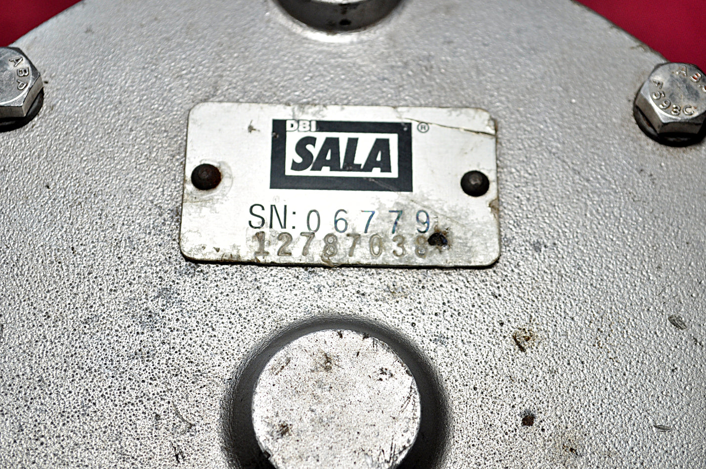 Dbi sala 06779 retracting lifeline