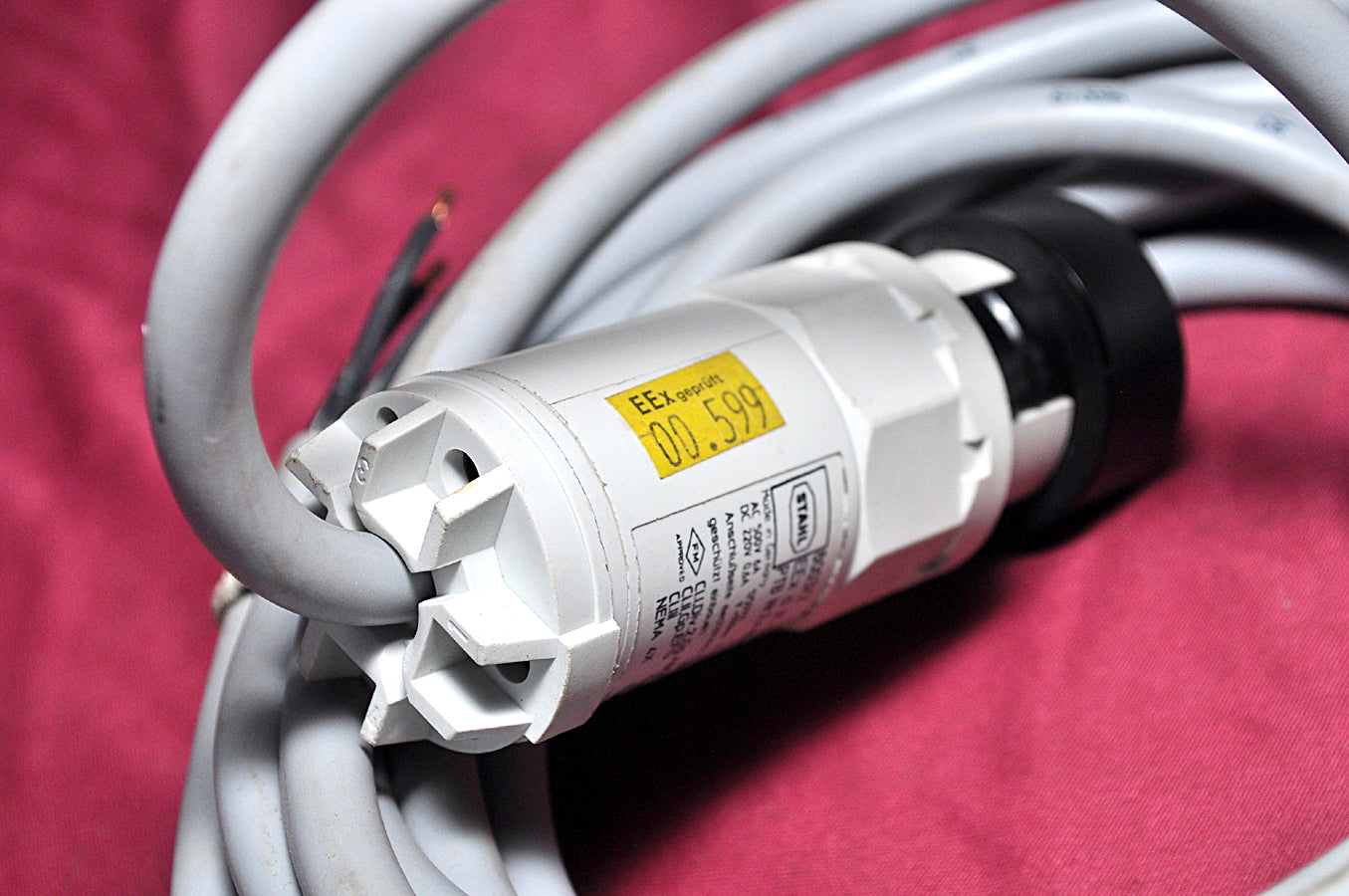 Stahl 8003/2 operator control switch