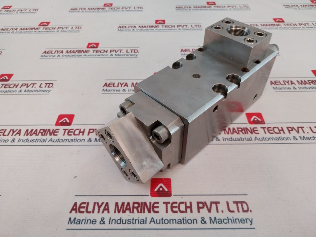 Dtl 2786056-07 Shuttle Valve