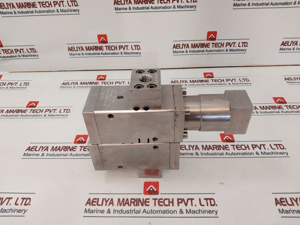 Dtl Sh8008-2 Housing Shuttle Valve