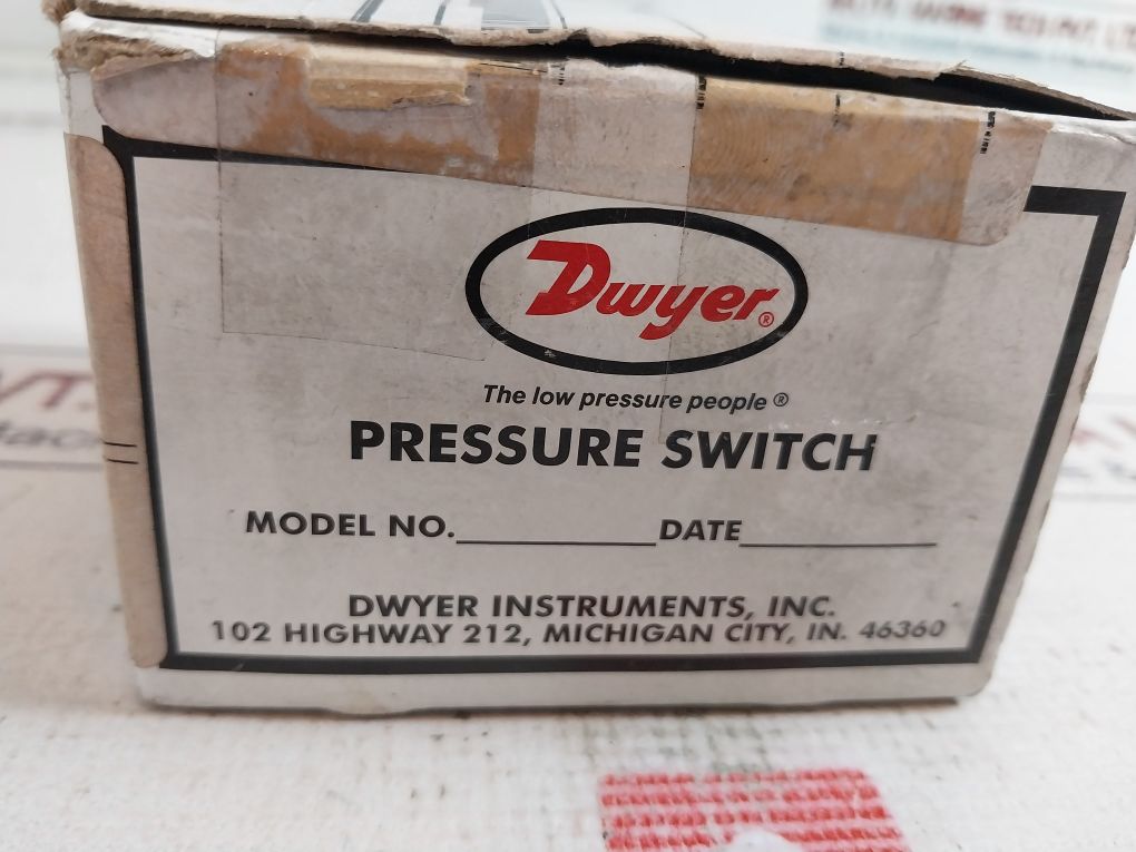 Dwyer 1910-5 Pressure Switch