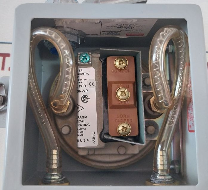 Dwyer 1911-00-wp Pressure Differential Switch