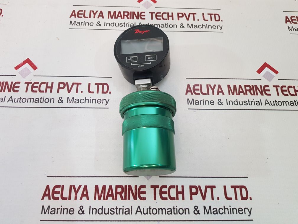 Dwyer Dpgw-05 Digital Pressure Gauge
