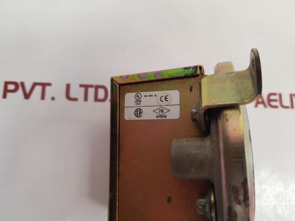 Dwyer Instruments 1910-00