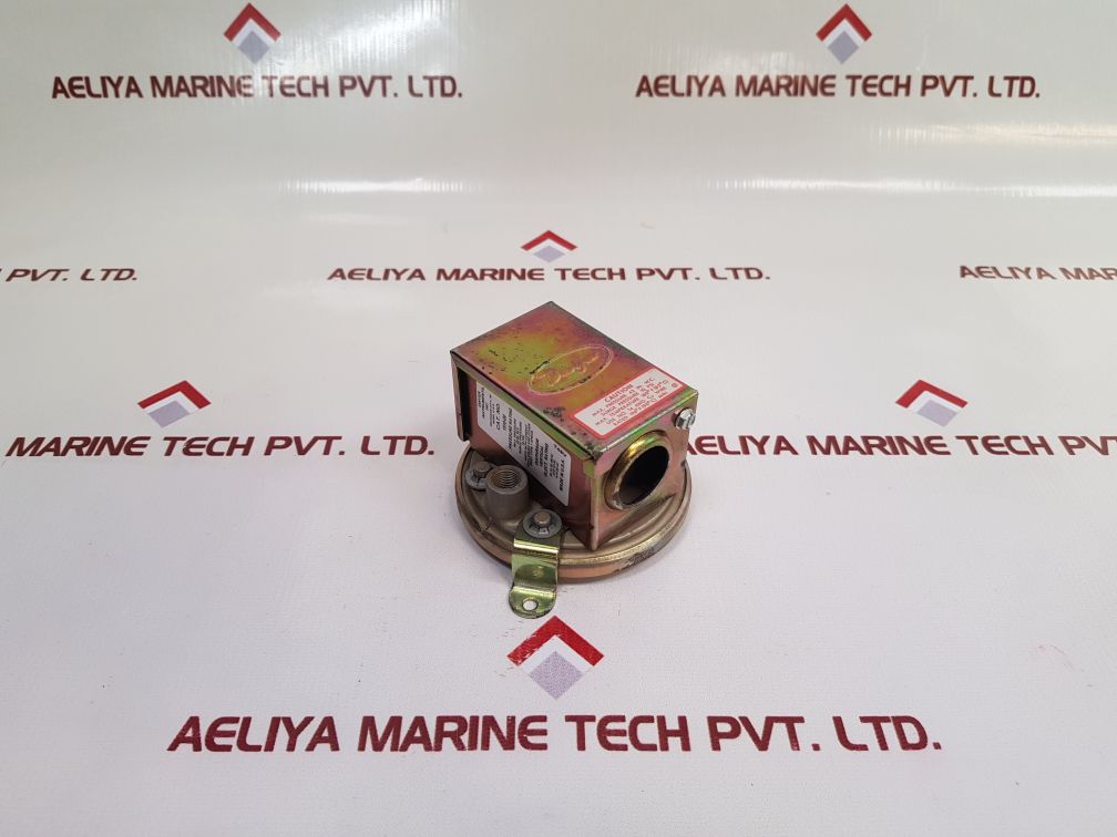 Dwyer Instruments 1910-00