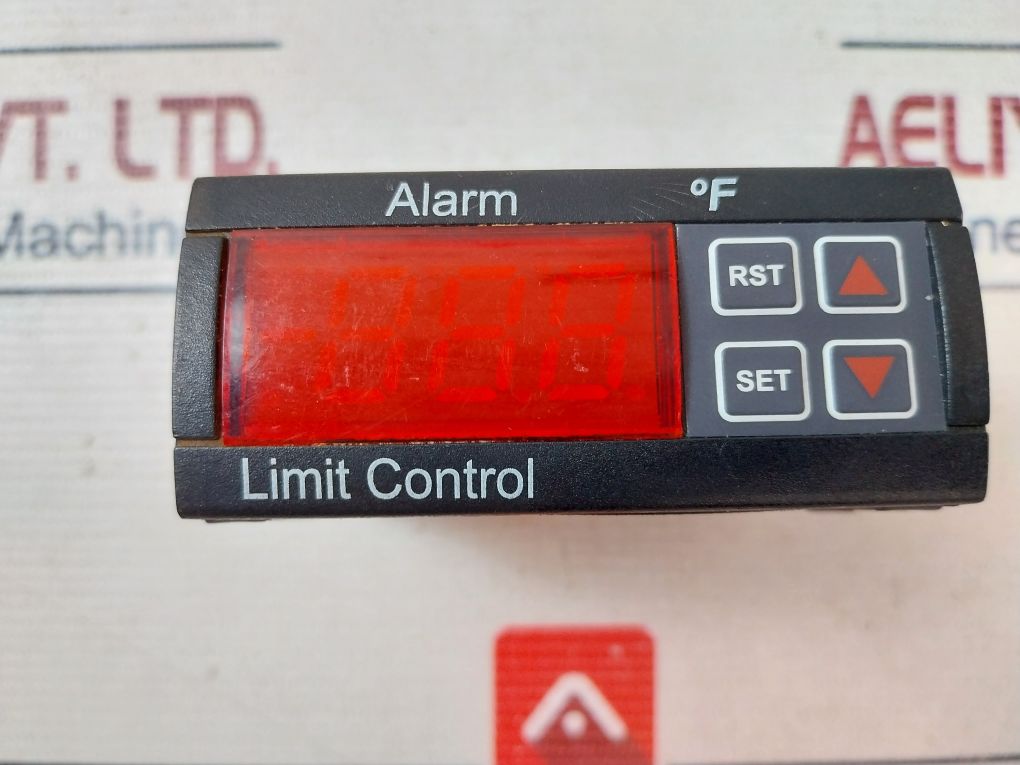 Dwyer Instruments Tsf-4010 Temperature Limit Control