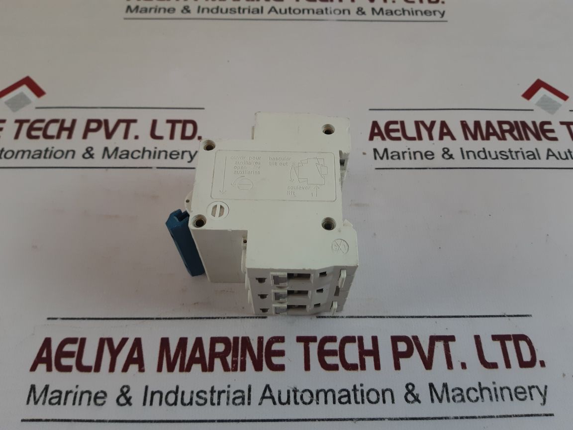 Dz47-63 B16 Circuit Breaker 400V~