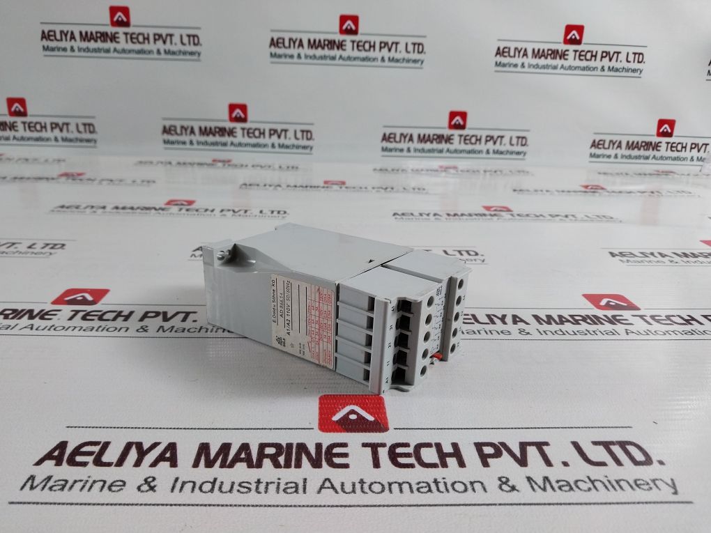 E. Dold Ad 866.14 Switching Relay 110V