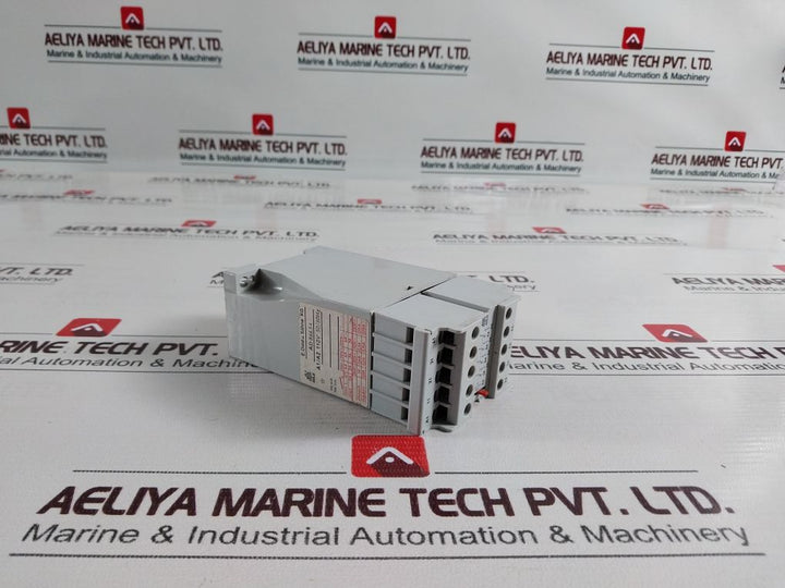 E. Dold Ad 866.14 Switching Relay 110V
