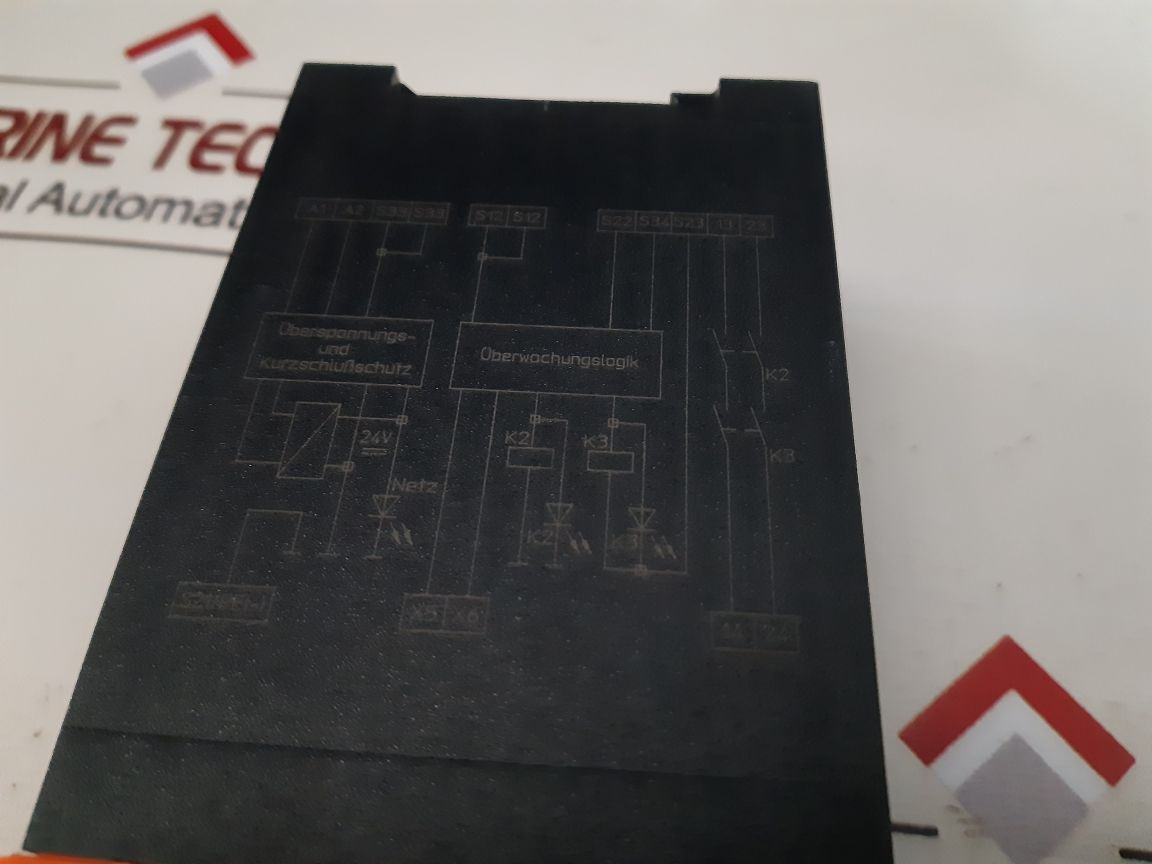 E.Dold Bd5987.02/001 Safety Relay Bd5987 50/60 Hz
