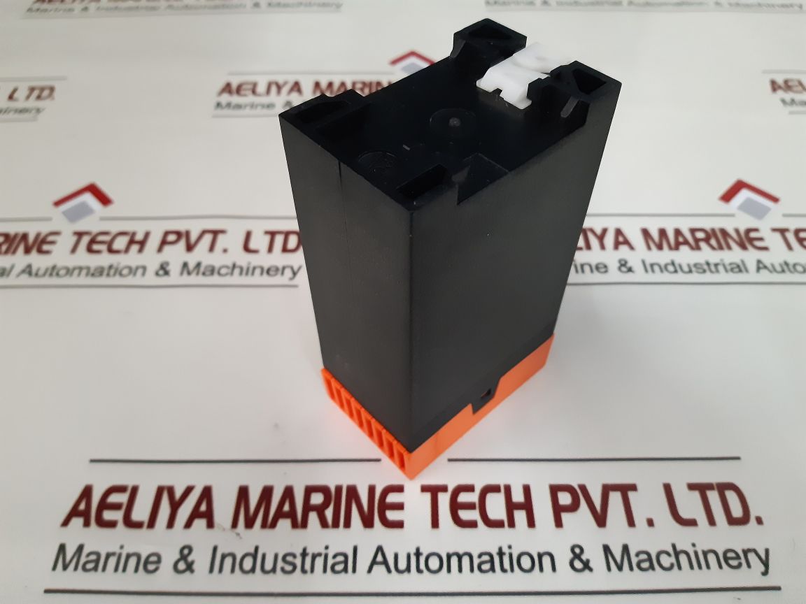 E.Dold Bd5987.02/001 Safety Relay Bd5987 50/60 Hz