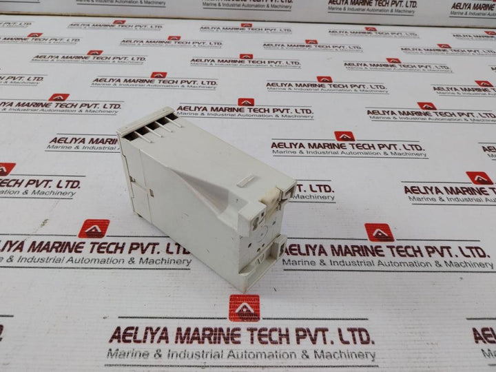 E.Dold & Sohne Aa9943.11/001 Undervoltage Relay