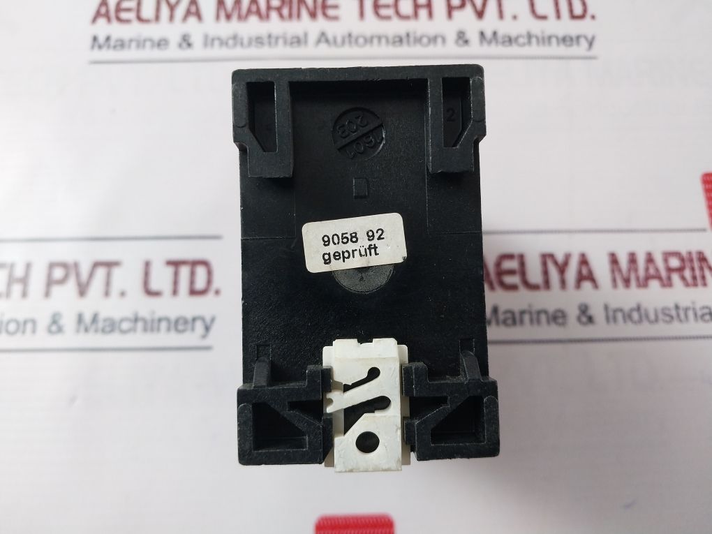 E.Dold & Sohne Ba9040.12/001 Phase Monitoring Relay