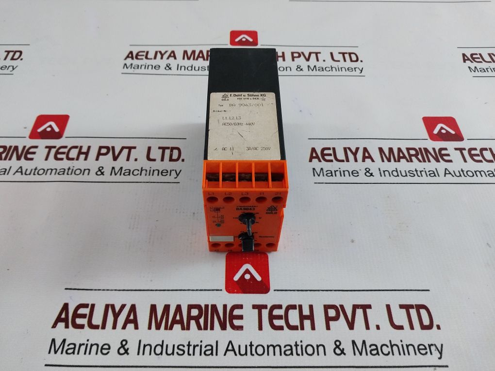 E.Dold U.Sohne Ba 9043/001 Voltage Relay