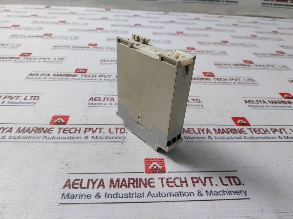 E.Dold U. Sohne Mk 9903.81 Minitimer Protection Relay 15-300S