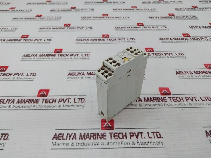 E.Dold U. Sohne Mk 9903.81 Minitimer Relay 250V 5A