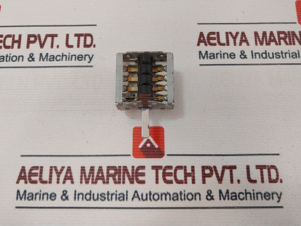 E.G.O. 521.823 Way Rotary Switch
