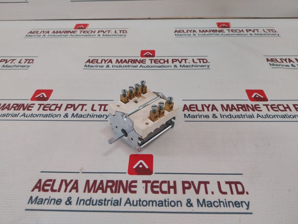 E.G.O. 521.873 Rotary Switch 32A 250V