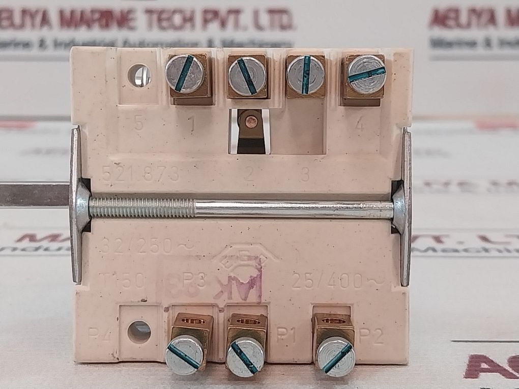 E.G.O. 521.873 Rotary Switch 32A 250V