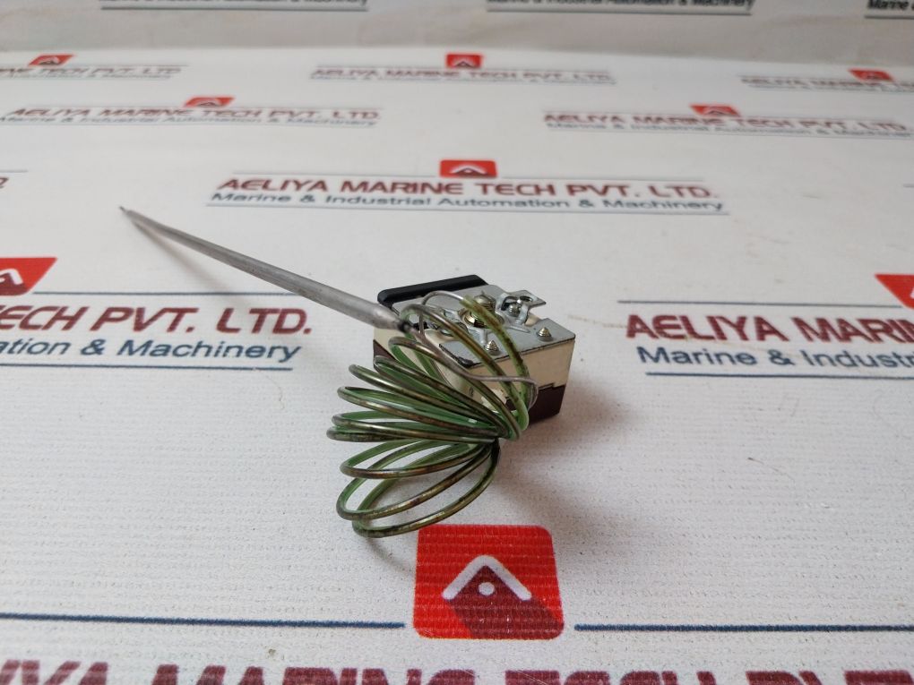 E.G.O. 55.13013.020 Thermostat 92°C