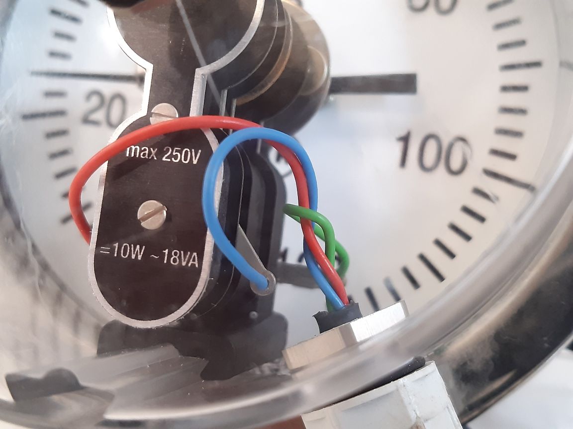 E000006704/2/5 0-120°C Temperature Meter