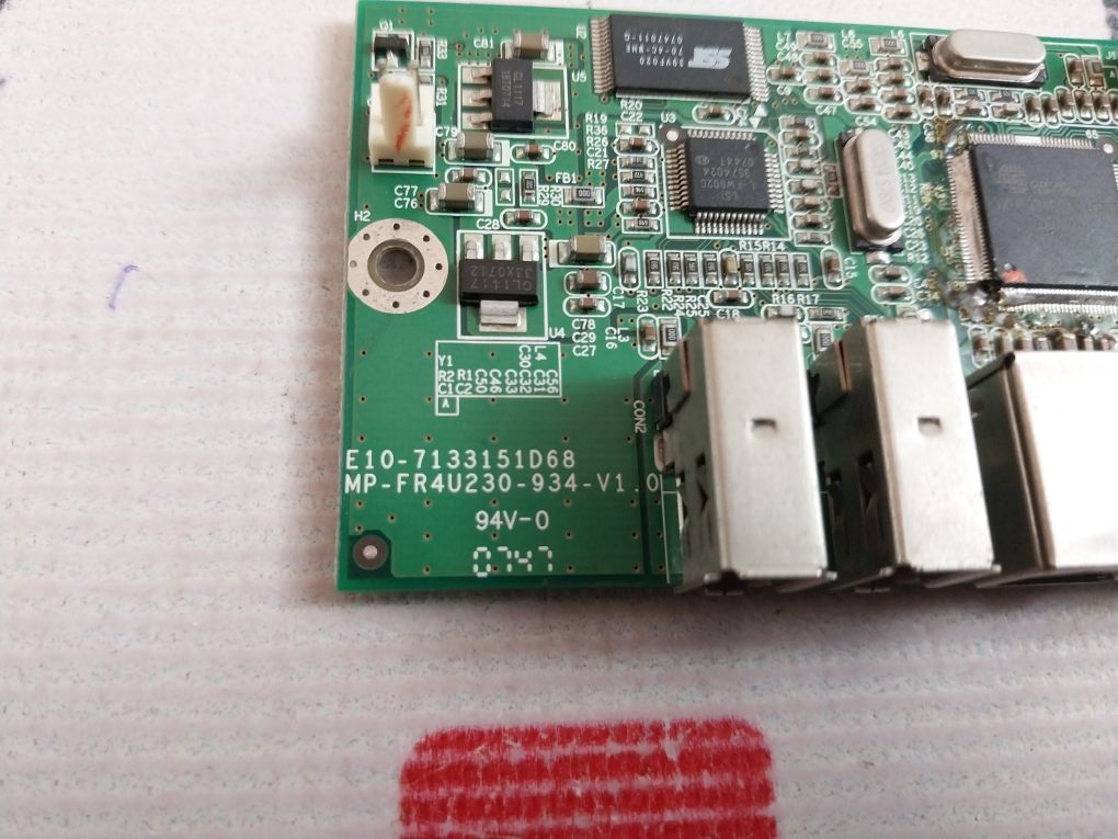 E10-7133151D68 Mp-fr4U230-934 Oxford Semiconductor Board