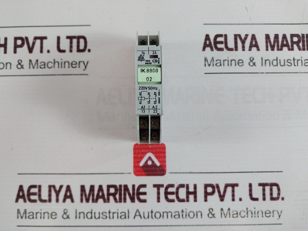 E Dold & Söhne Ik 8800 02 220V 50Hz Relay