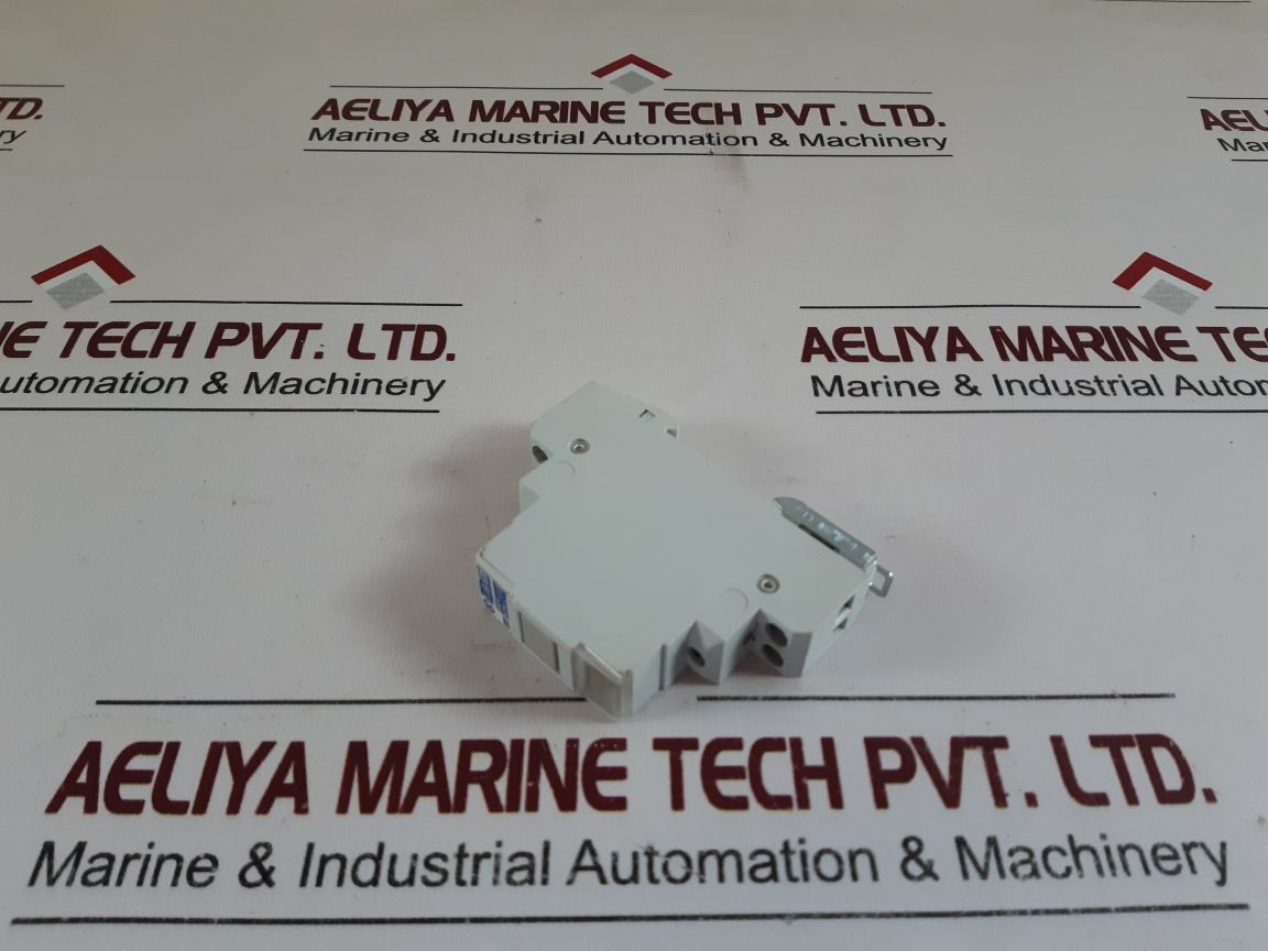 Lot Of 2X Ea 5338 Circuit Breaker