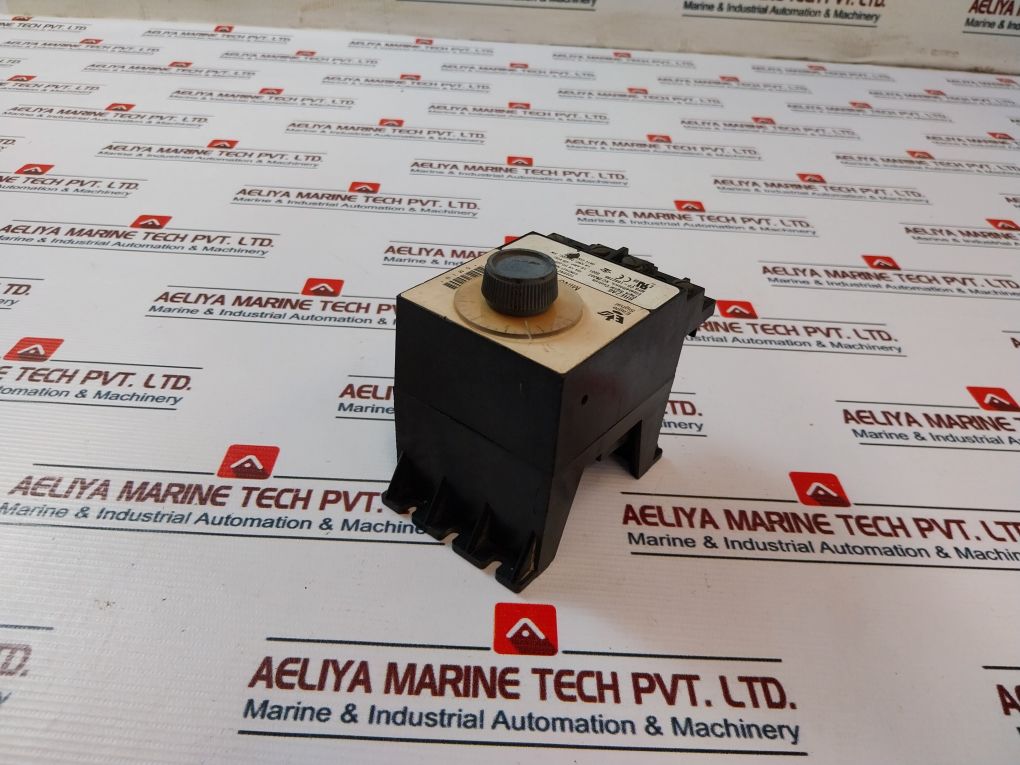 Eagle Signal Bre7A6 Analog Timer 120V Ac 50/60Hz