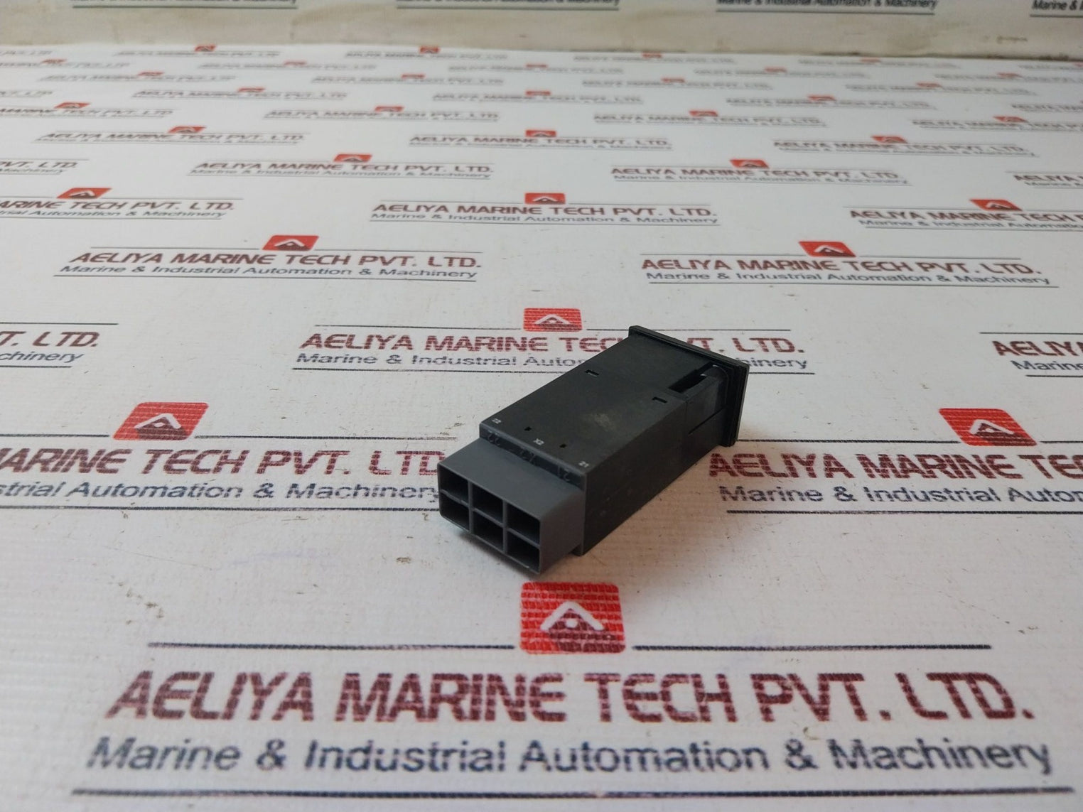 Eao 22-212.014 Push Button Switch