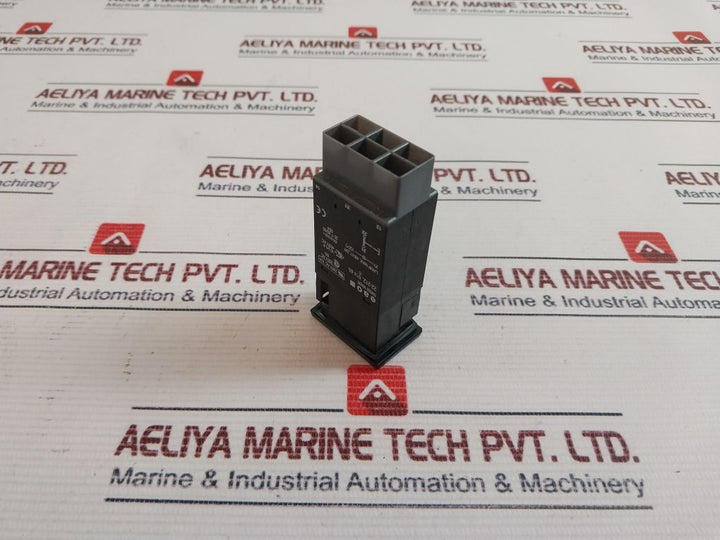 Eao 22-212.014 Pushbutton Switch Panel Mount 10(4)A 400Vac