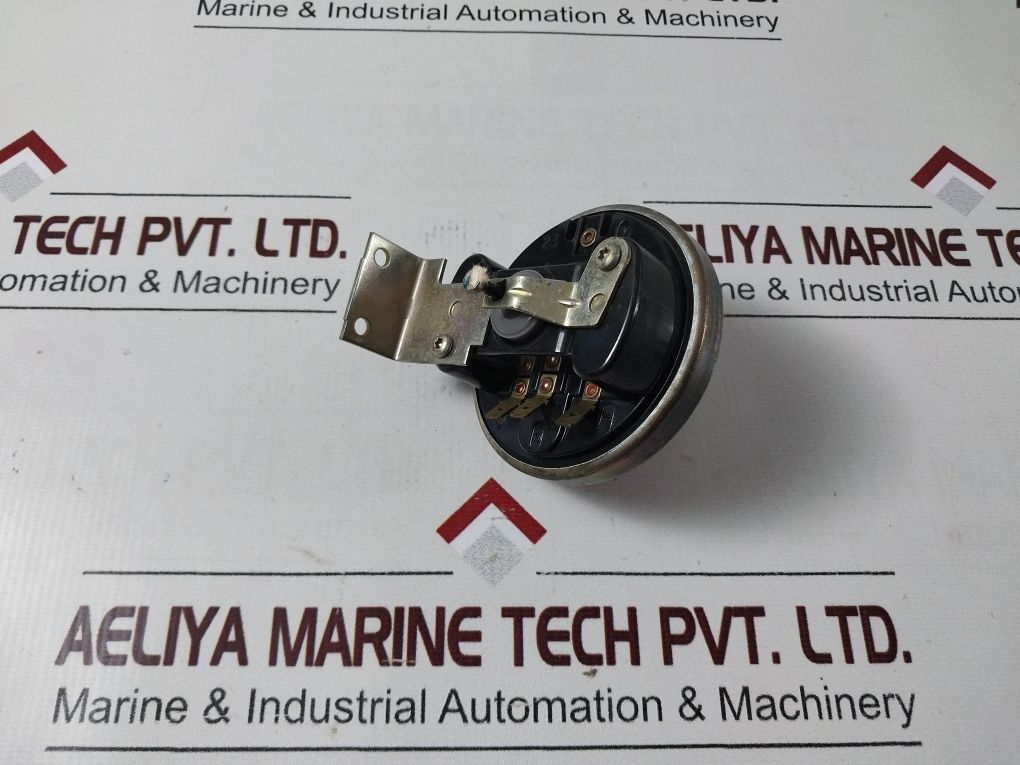 Eaton 09N086A Washer Pressure Switch For Milnor