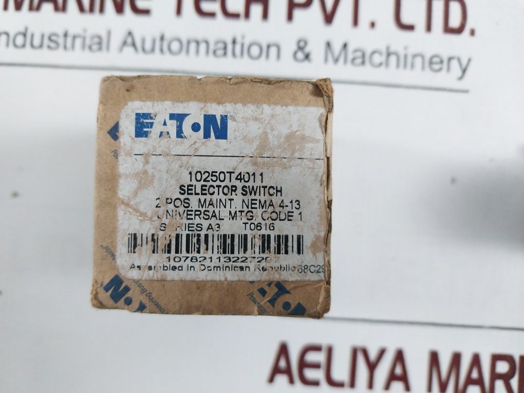 Eaton 10250T4011 Heavy Duty Oiltight Selector Switch