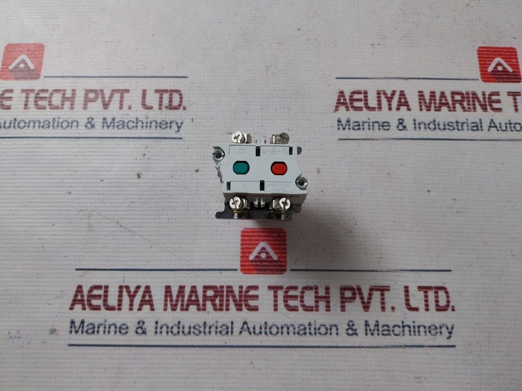 Eaton 10250T/91000T Push Button Switch