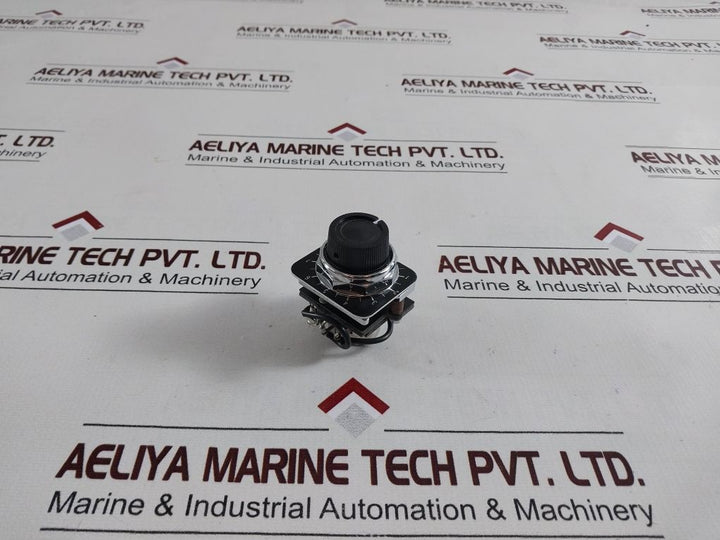 Eaton 10250T Push Button 50Max