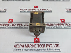 Eaton 10316H2168 Limit Switch