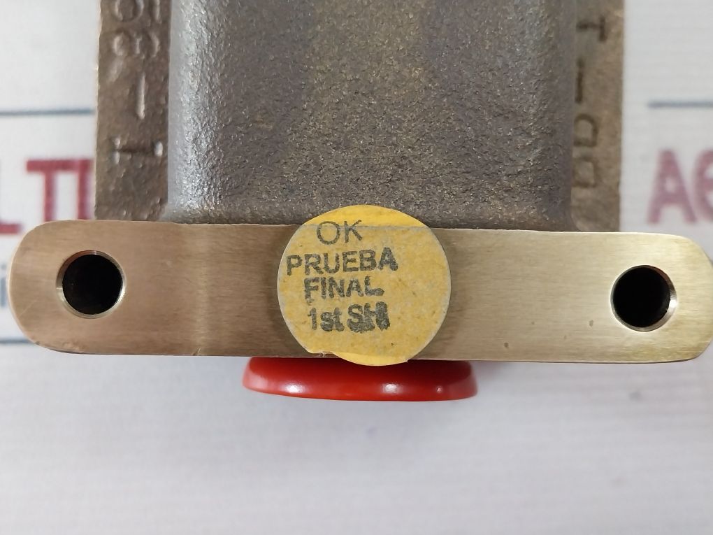 Eaton 10316H2168 Limit Switch Rotary Head B038