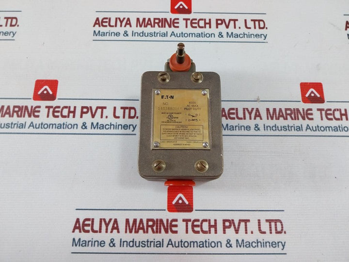 Eaton 10316H2168 Limit Switch Rotary Head B038