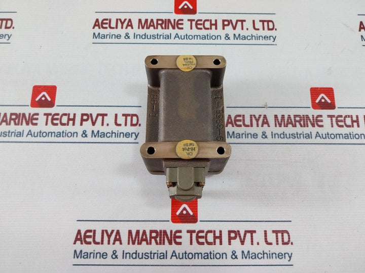 Eaton 10316H2168 Limit Switch Rotary Head B038