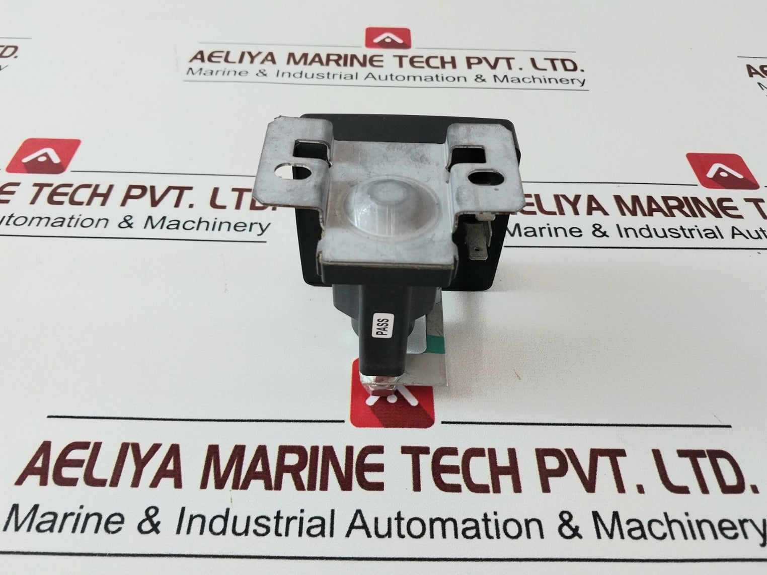 Eaton Surepower 1315A Battery Separator 12V 100A