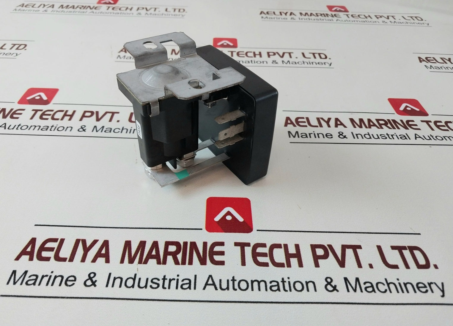 Eaton Surepower 1315A Battery Separator 12V 100A