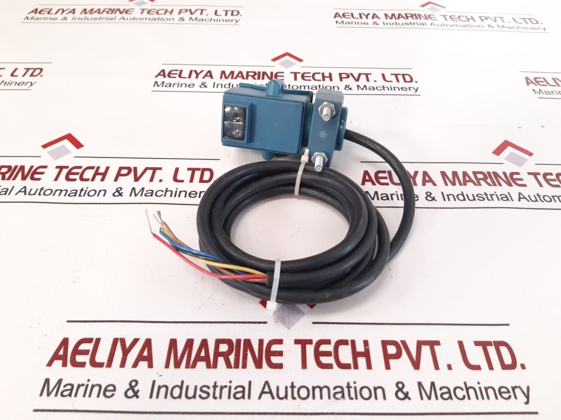 Eaton 24 Inch Diffuse Reflective 1351B-6511