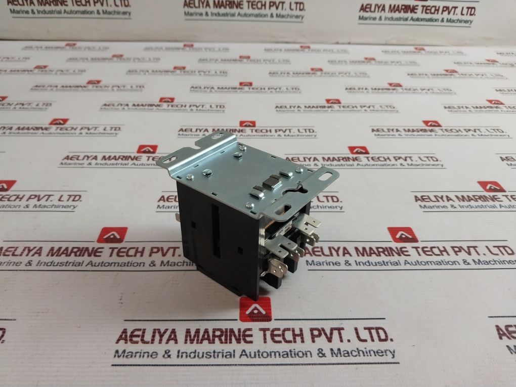 Eaton 30 Amp Res Magnetic Contactor 380V 50Hz/60Hz