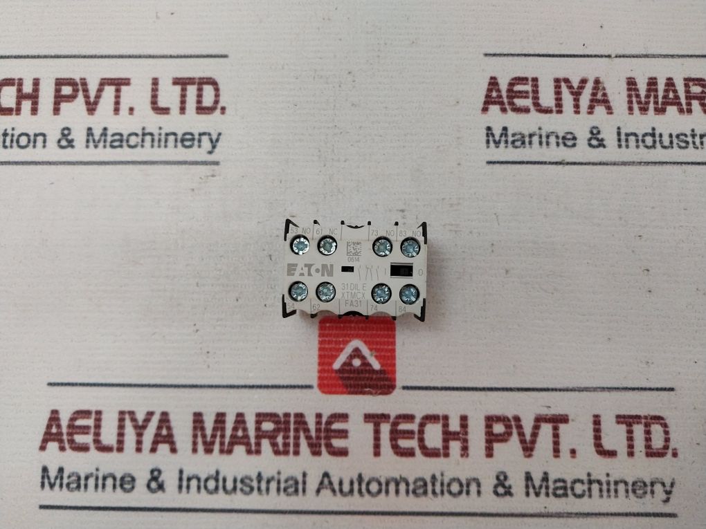 Eaton 31 Dil E Auxiliary Switch Block Xtmcx