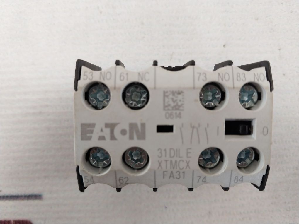 Eaton 31 Dil E Auxiliary Switch Block Xtmcx