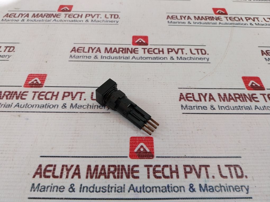 Eaton 60506-801 Pilot Lamp Green 250V 1W